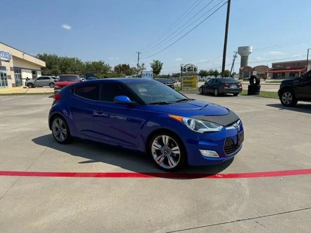 2013 Hyundai Veloster Base w/Black