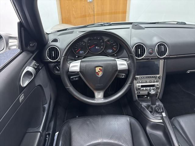2005 Porsche Boxster 2dr Roadster