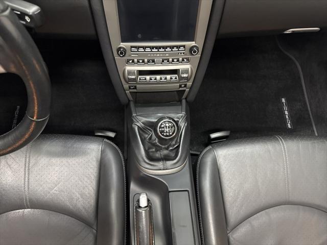 2005 Porsche Boxster 2dr Roadster