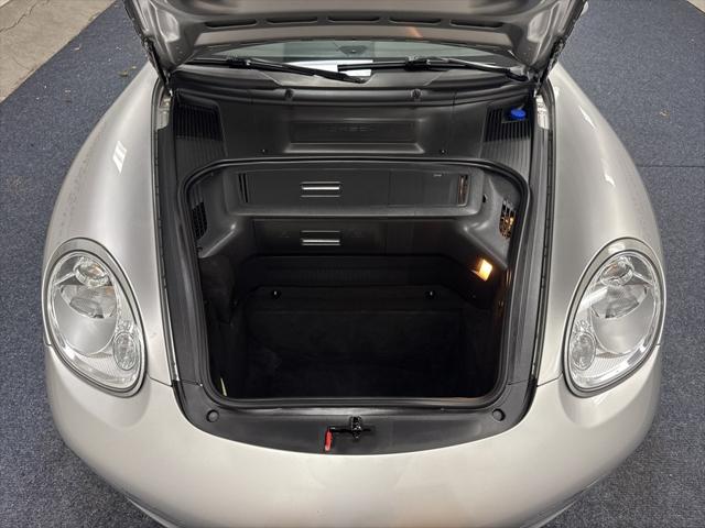 2005 Porsche Boxster 2dr Roadster