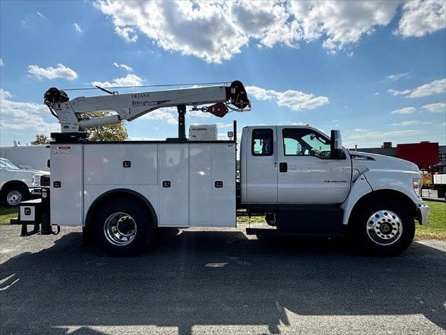 2025 Ford F-750 Base