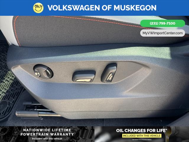 2025 Volkswagen Atlas 2.0T Peak Edition