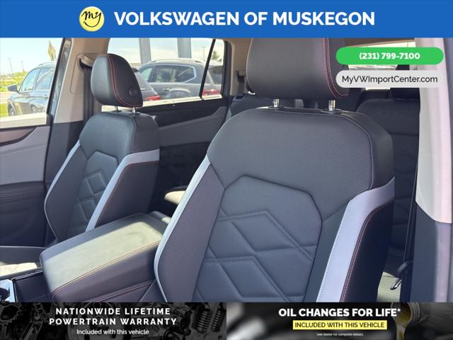 2025 Volkswagen Atlas 2.0T Peak Edition