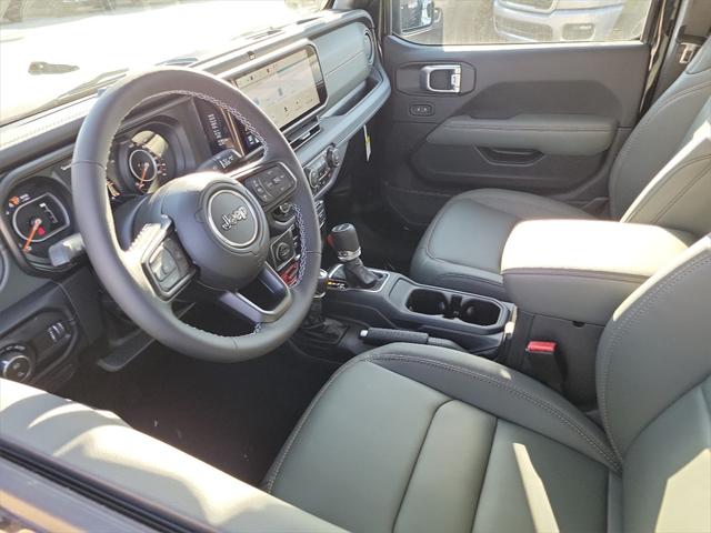 2025 Jeep Gladiator GLADIATOR MOJAVE 4X4