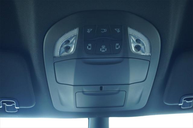 2025 Chrysler Pacifica PACIFICA SELECT