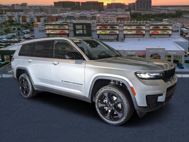 2025 Jeep Grand Cherokee GRAND CHEROKEE L ALTITUDE 4X2