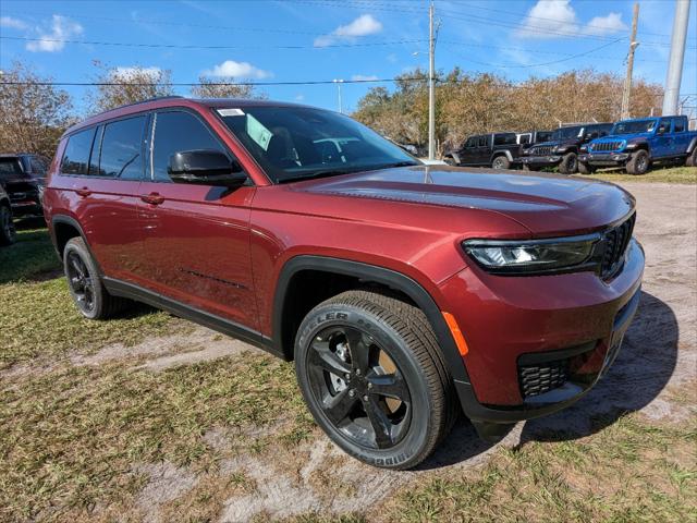 2025 Jeep Grand Cherokee GRAND CHEROKEE L ALTITUDE 4X2