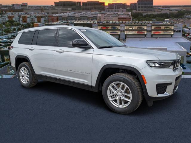 2025 Jeep Grand Cherokee GRAND CHEROKEE L LAREDO X 4X2