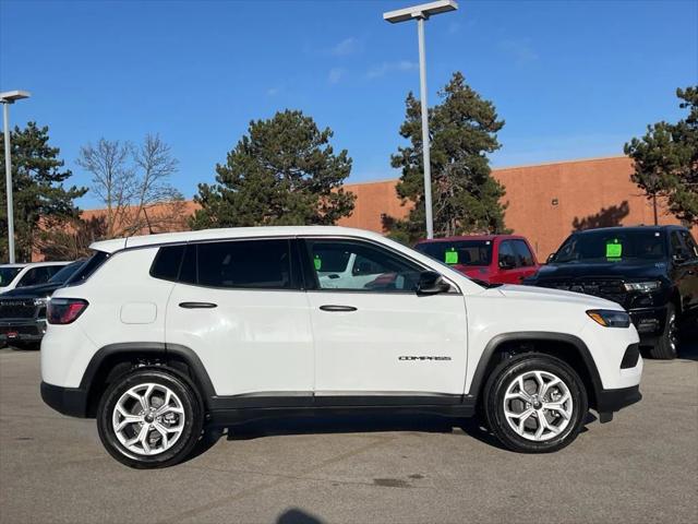 2025 Jeep Compass COMPASS SPORT 4X4