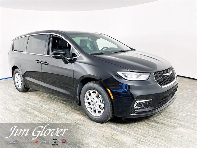 2025 Chrysler Pacifica PACIFICA SELECT