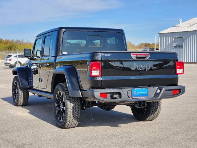 2025 Jeep Gladiator GLADIATOR NIGHTHAWK 4X4