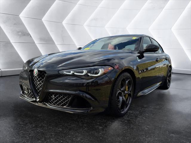 2024 Alfa Romeo Giulia GIULIA QUADRIFOGLIO CARBON RWD