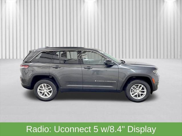 2025 Jeep Grand Cherokee GRAND CHEROKEE LAREDO X 4X4