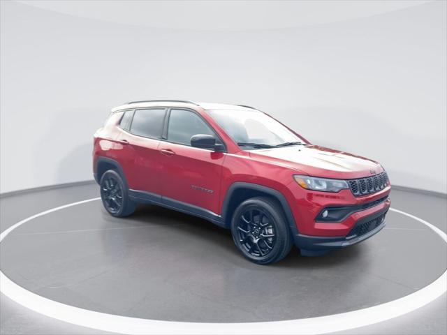 2025 Jeep Compass COMPASS LATITUDE 4X4