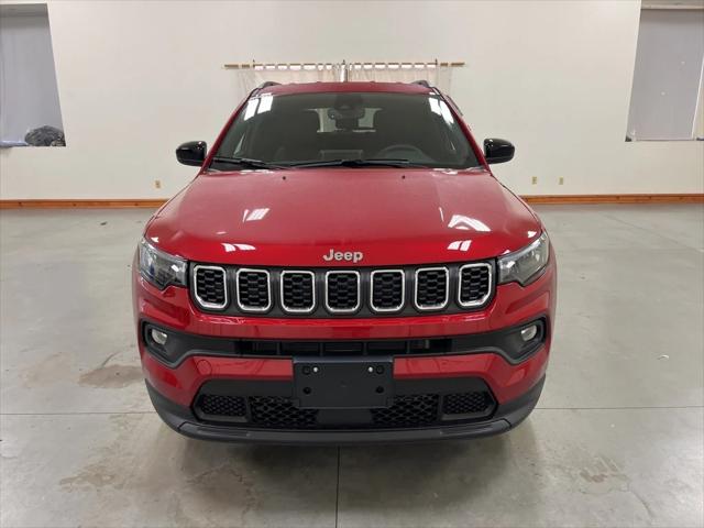 2025 Jeep Compass COMPASS LATITUDE 4X4