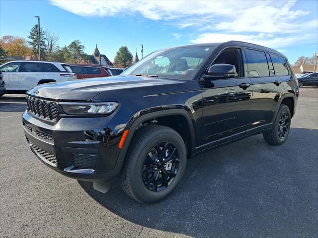 2025 Jeep Grand Cherokee GRAND CHEROKEE L ALTITUDE 4X4