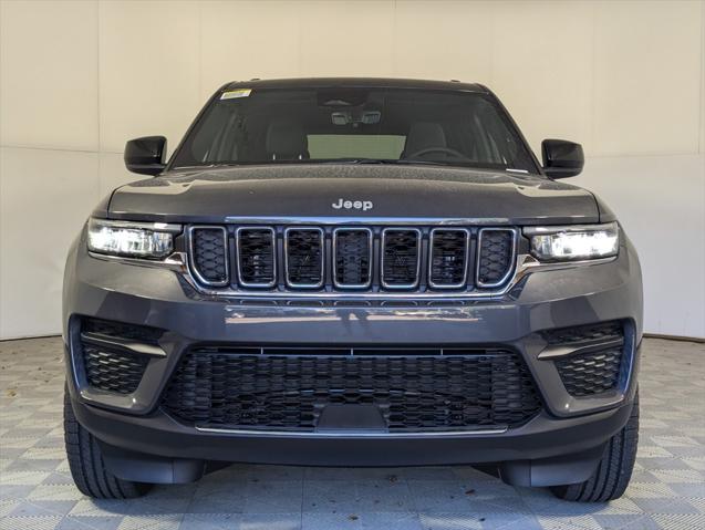 2025 Jeep Grand Cherokee GRAND CHEROKEE LAREDO 4X2