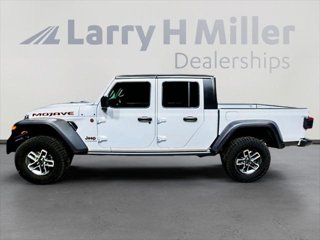 2025 Jeep Gladiator GLADIATOR MOJAVE 4X4