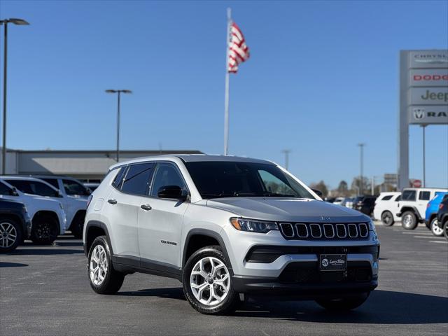 2025 Jeep Compass COMPASS SPORT 4X4