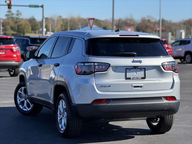 2025 Jeep Compass COMPASS SPORT 4X4