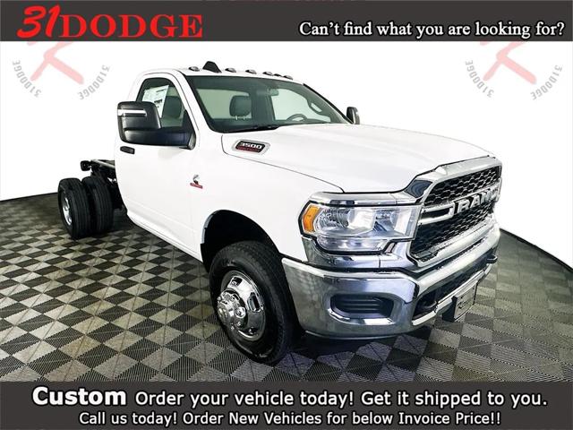 2024 RAM Ram 3500 Chassis Cab RAM 3500 TRADESMAN CHASSIS REGULAR CAB 4X4 60 CA