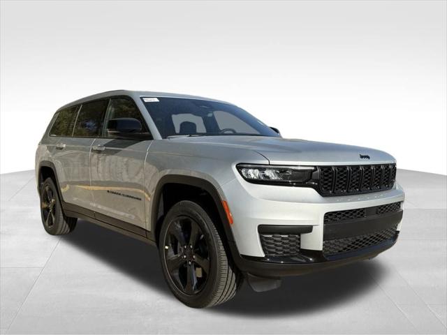 2025 Jeep Grand Cherokee GRAND CHEROKEE L ALTITUDE 4X2