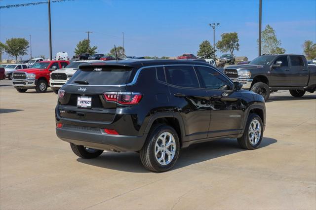2025 Jeep Compass COMPASS SPORT 4X4