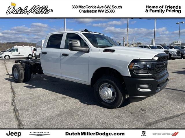 2024 RAM Ram 3500 Chassis Cab RAM 3500 TRADESMAN CREW CAB CHASSIS 4X4 60 CA