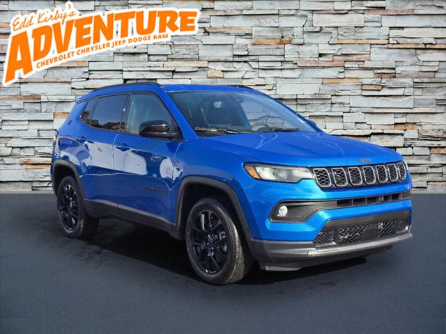 2025 Jeep Compass COMPASS LATITUDE 4X4
