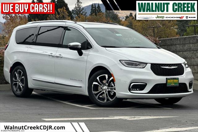 2025 Chrysler Pacifica PACIFICA PINNACLE