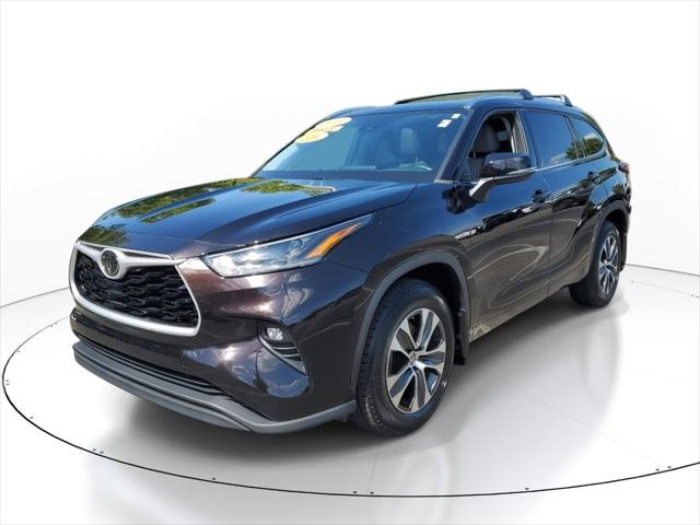 2021 Toyota Highlander XLE 2021 Toyota Highlander XLE