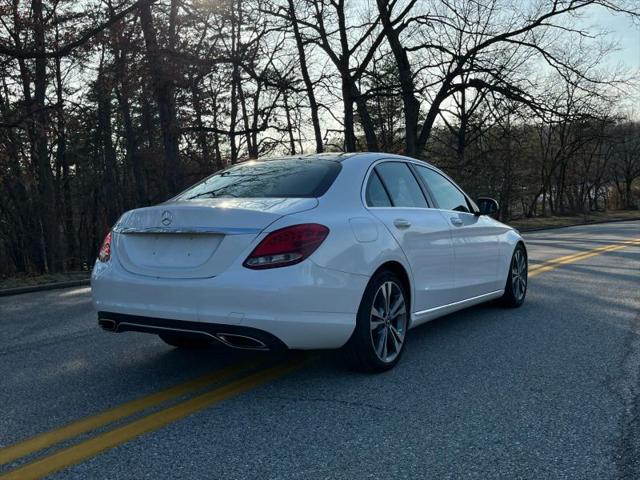 2018 Mercedes-Benz C-CLASS C 300 C 300 Sedan 4D