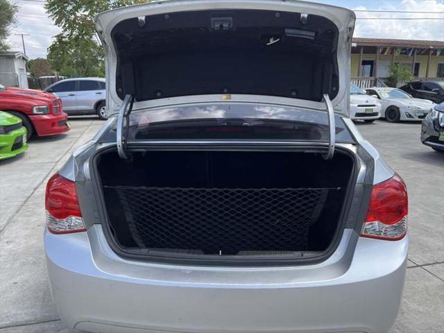 2013 Chevrolet Cruze LS Auto