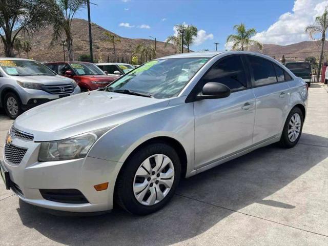 2013 Chevrolet Cruze LS Auto