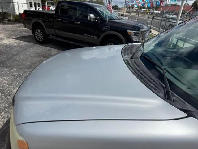 2005 Ford F-150 XL