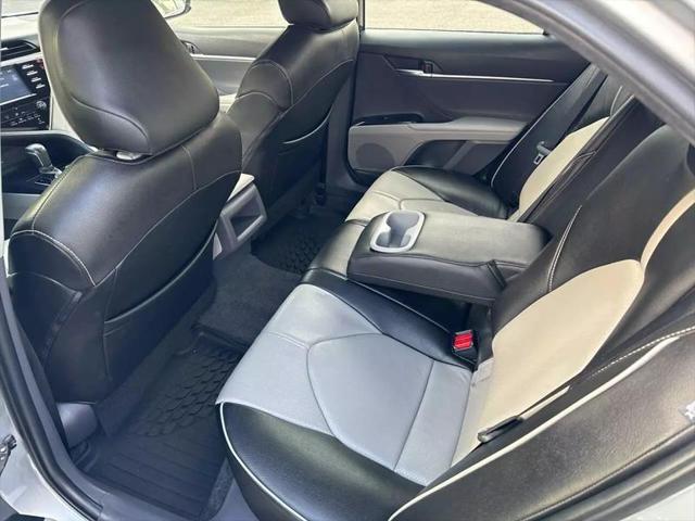 2018 Toyota Camry SE