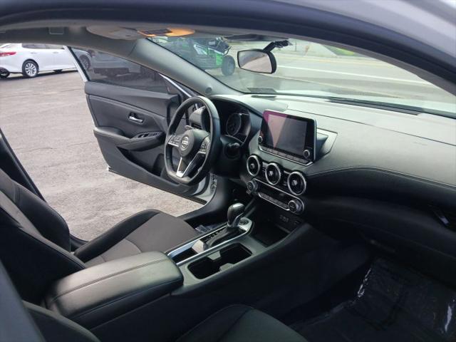 2021 Nissan Sentra SV Xtronic CVT