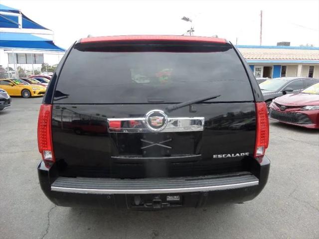 2013 Cadillac Escalade Luxury