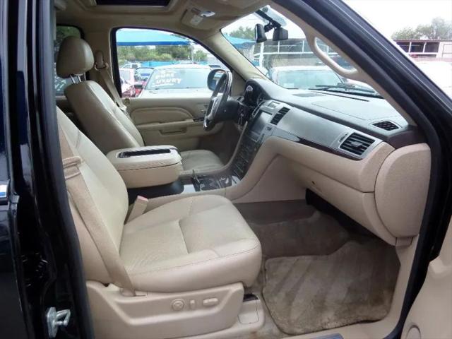 2013 Cadillac Escalade Luxury