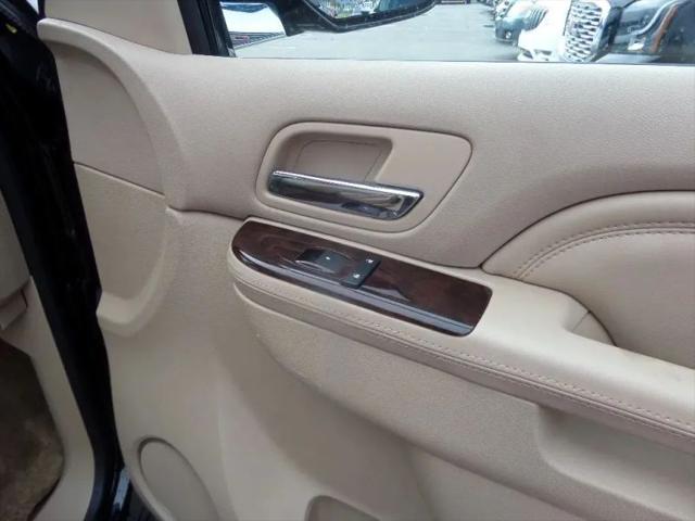 2013 Cadillac Escalade Luxury