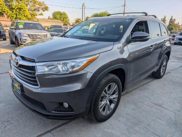 2015 Toyota Highlander XLE V6 for sale in Riverside, CA
