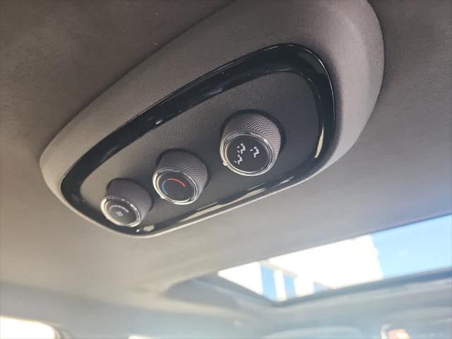 New 2025 Dodge Durango For Sale in Wilmington, OH