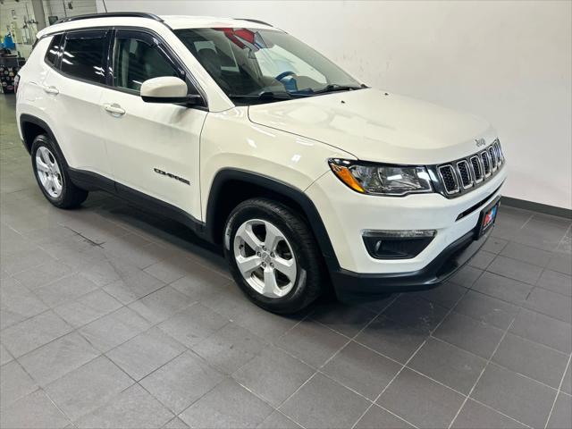 2018 Jeep Compass Latitude 4x4 2018 Jeep Compass Latitude 4x4