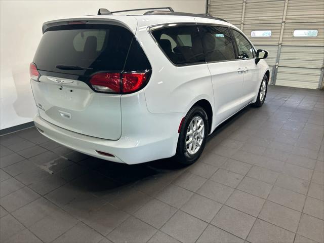 2021 Chrysler Voyager LXI