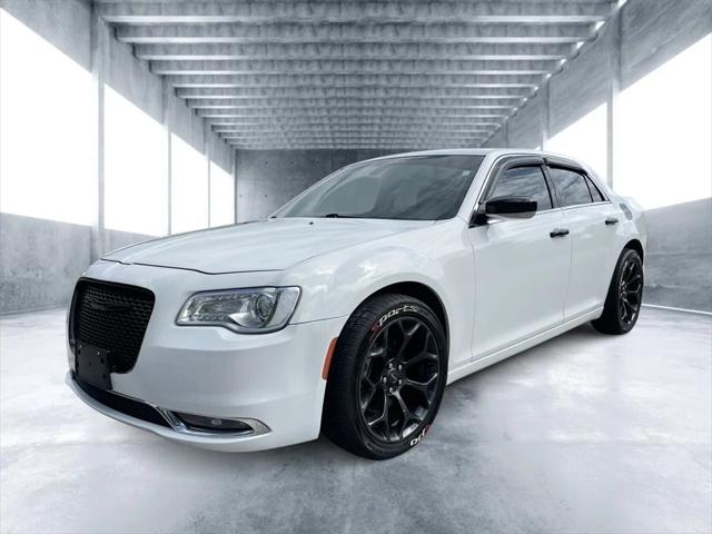 2018 Chrysler 300 Limited AWD