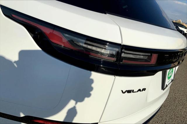 2025 Land Rover Range Rover Velar P250 Dynamic SE