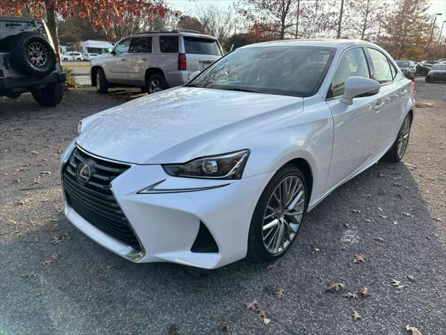 2017 Lexus IS 200t 200t
