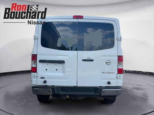 2020 Nissan 2500 SV