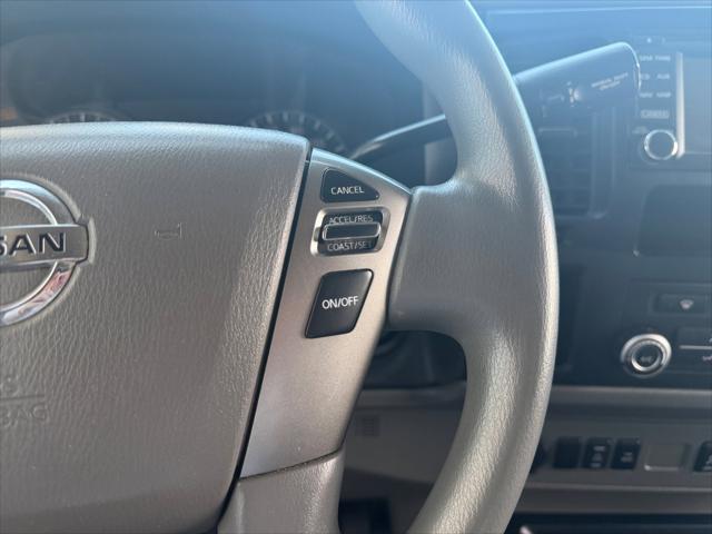 2020 Nissan 2500 SV