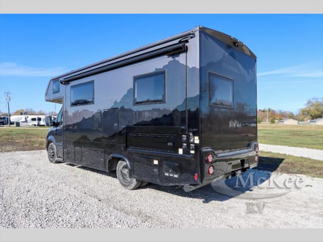 2025 Mercedes-Benz Sprinter 3500XD Chassis Standard Roof 4-Cyl Diesel HO